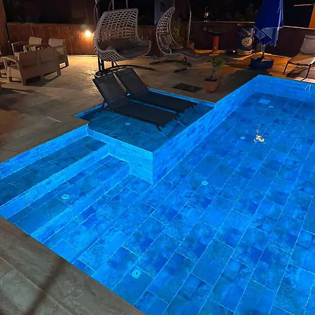 Villa Aktug Tas *