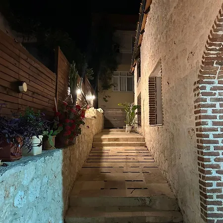 Villa Aktug Tas Demre